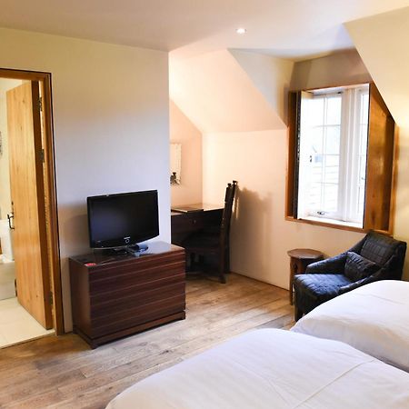 Glenskirlie Castle Hotel Banknock Bagian luar foto