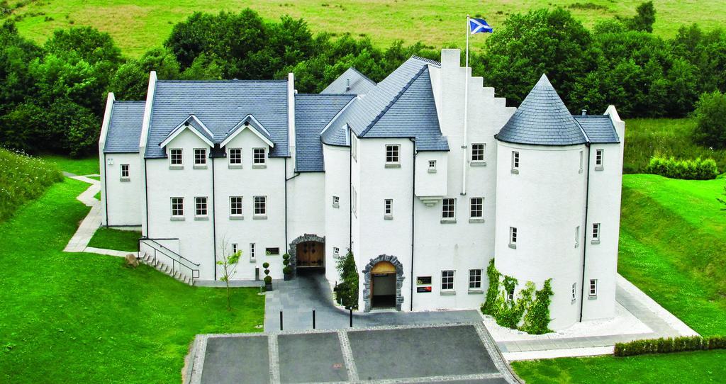 Glenskirlie Castle Hotel Banknock Bagian luar foto